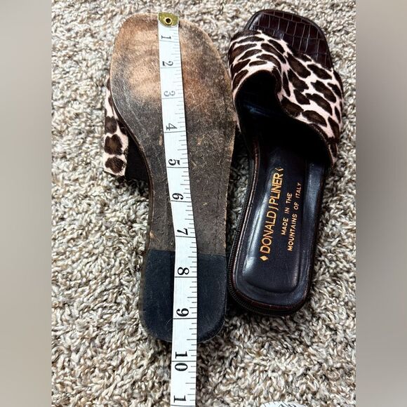 Donald J. Pliner Animal Print Brown & Beige Calf Hair Slide Sandals - Picture 6 of 7
